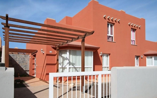 Moderne Villa mit Blick aufs Meer in Corralejo, Fuerteventura