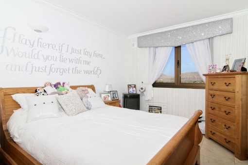 Helles Schlafzimmer